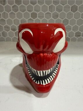 Red Ceramic Venom-Inspired Mug Coffee